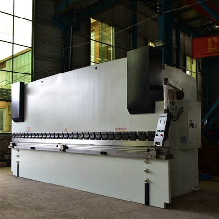 Оборудование прессового тормоза плиты утюга нержавеющей стали в 125 тоннах 160Т 200 тонн для продажи