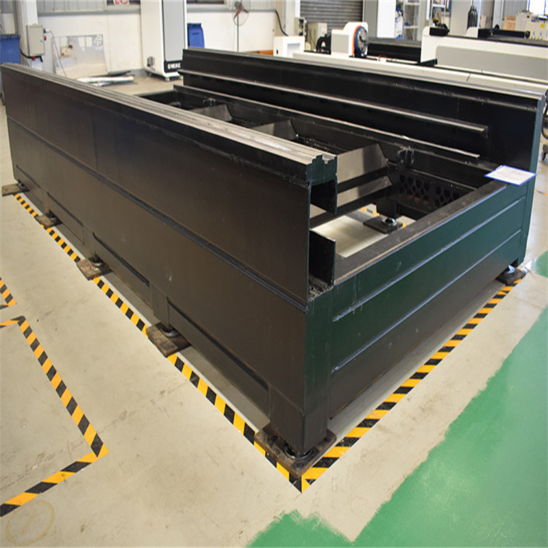 Автомат для резки 1000 лазера волокна 2000 3000в для стального алюминия меди