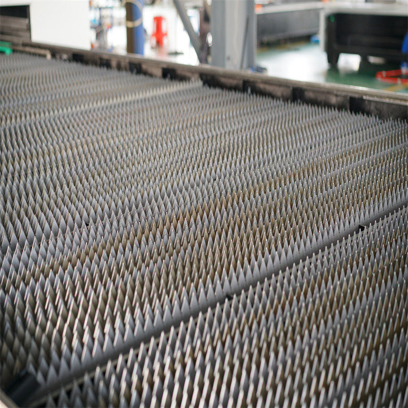 Автомат для резки 1000 лазера волокна 2000 3000в для стального алюминия меди