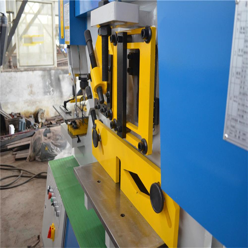 Высококачественная гибка пластин с ЧПУ Гидравлическая машина для обработки железа Штамповочный пресс